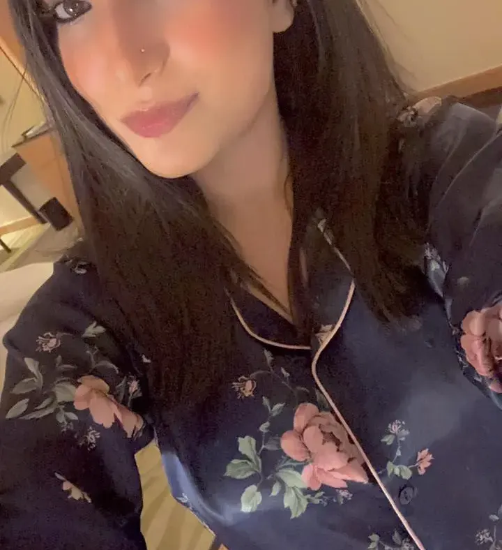 Mahi Bose, verified companion in Basni